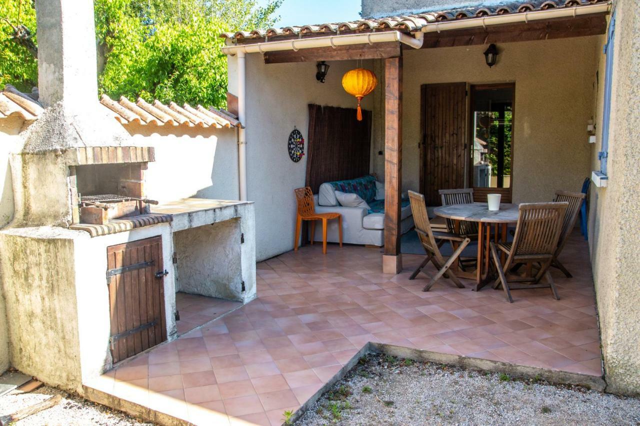 Villa In Provence With Private Pool LʼIsle-sur-la-Sorgue Екстериор снимка