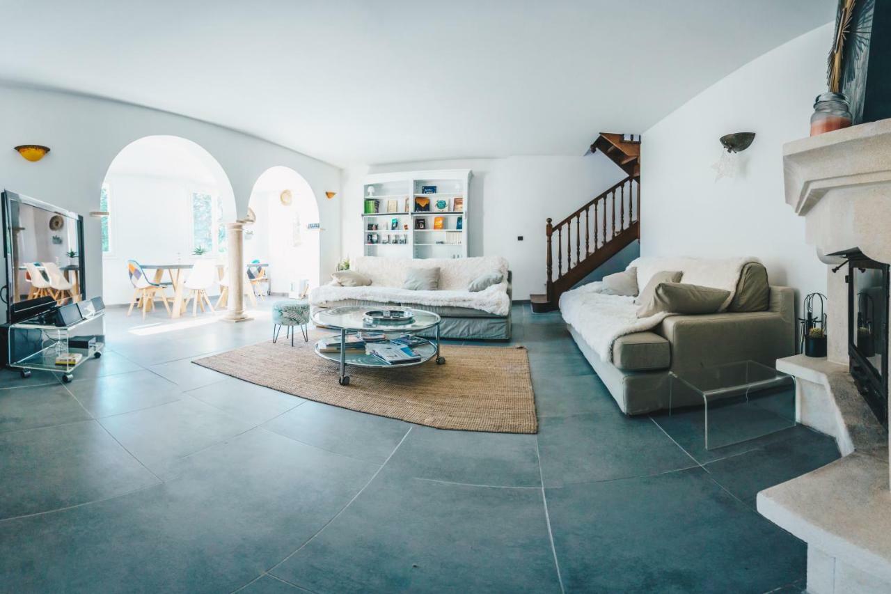Villa In Provence With Private Pool LʼIsle-sur-la-Sorgue Екстериор снимка