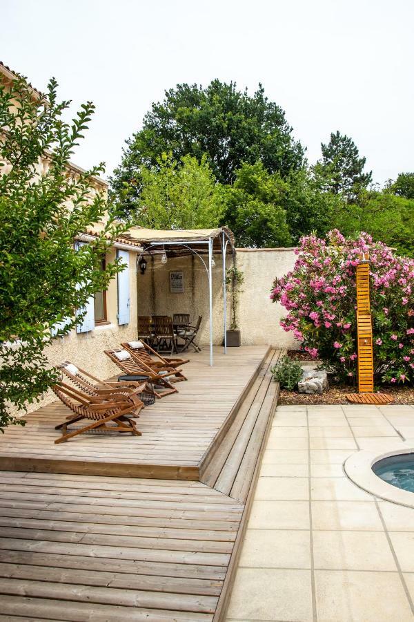 Villa In Provence With Private Pool LʼIsle-sur-la-Sorgue Екстериор снимка